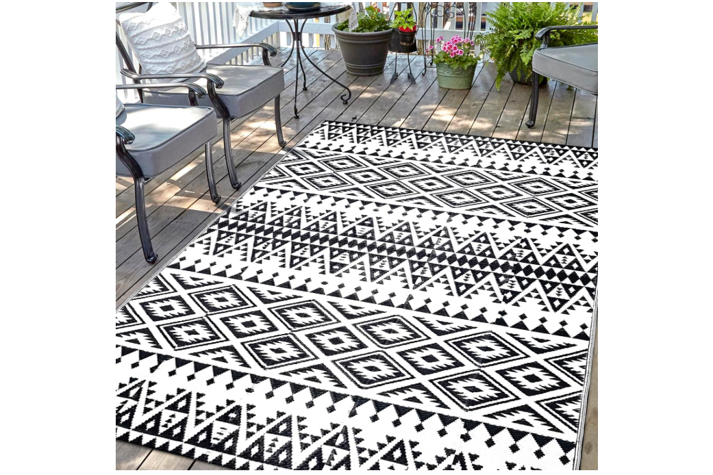 DiiKoo Waterproof Outdoor Rug