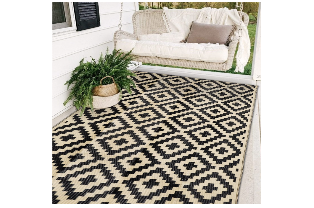 SAND MINE Waterproof Outdoor Rug